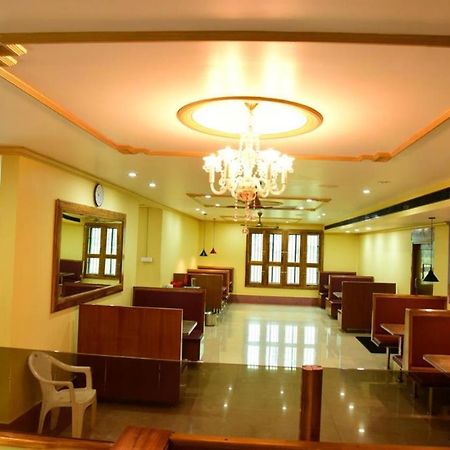 Hotel Chembiyan Pudukkottai Экстерьер фото