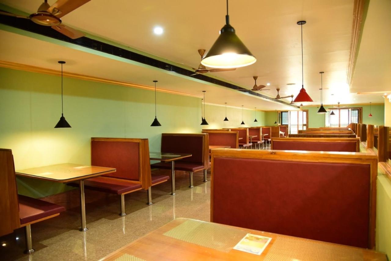 Hotel Chembiyan Pudukkottai Экстерьер фото